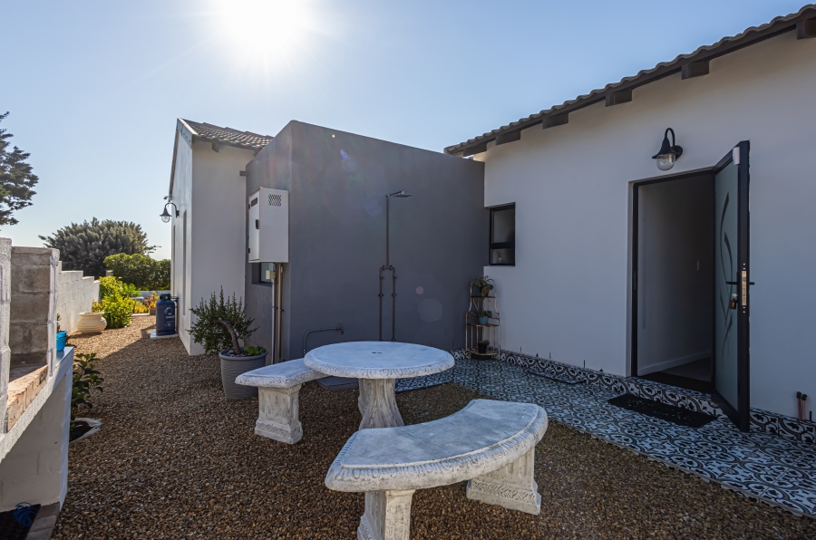 4 Bedroom Property for Sale in Myburgh Park Western Cape